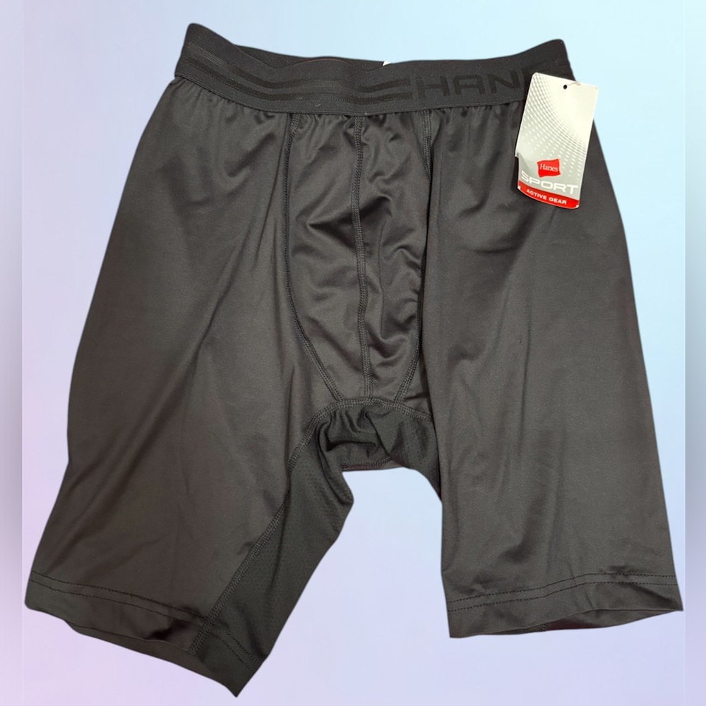 NWT men’s hanes black shorts size M - Picture 1 of 6